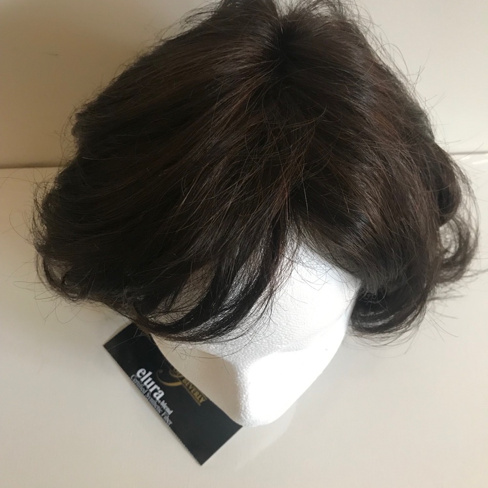 Woman’s LUXURY WIG Tony of Beverly - Picture 7 of 14